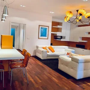 Luxury In The Center Of Prag